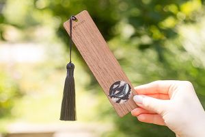 Semn de carte din lemn – Balenă